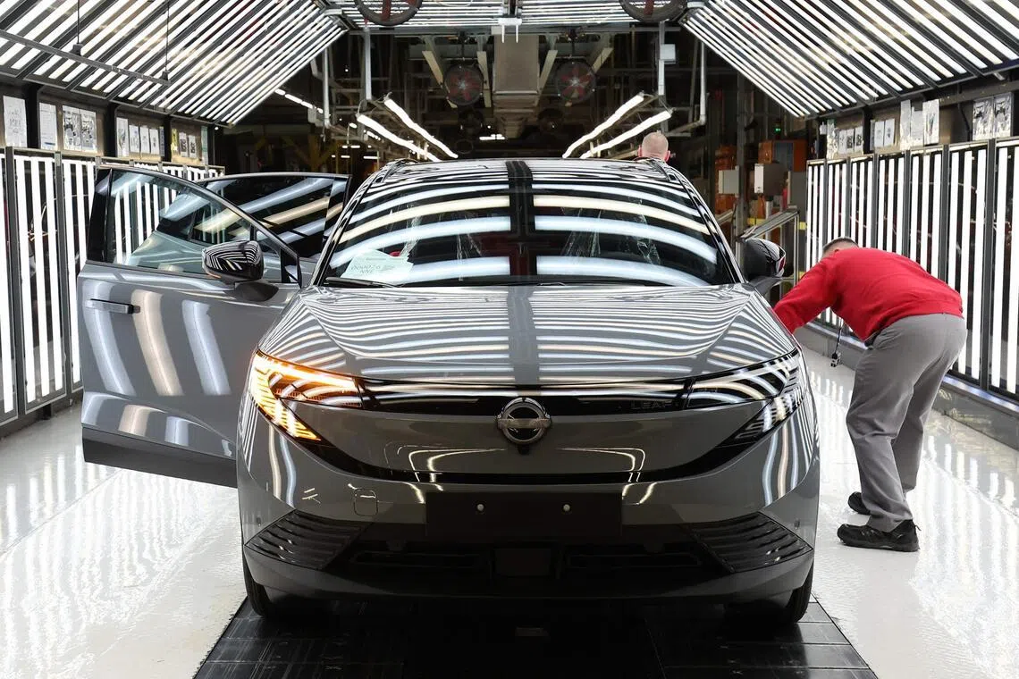 Robust overseas demand helped drive the fastest pace of growth in new export orders in eight years.