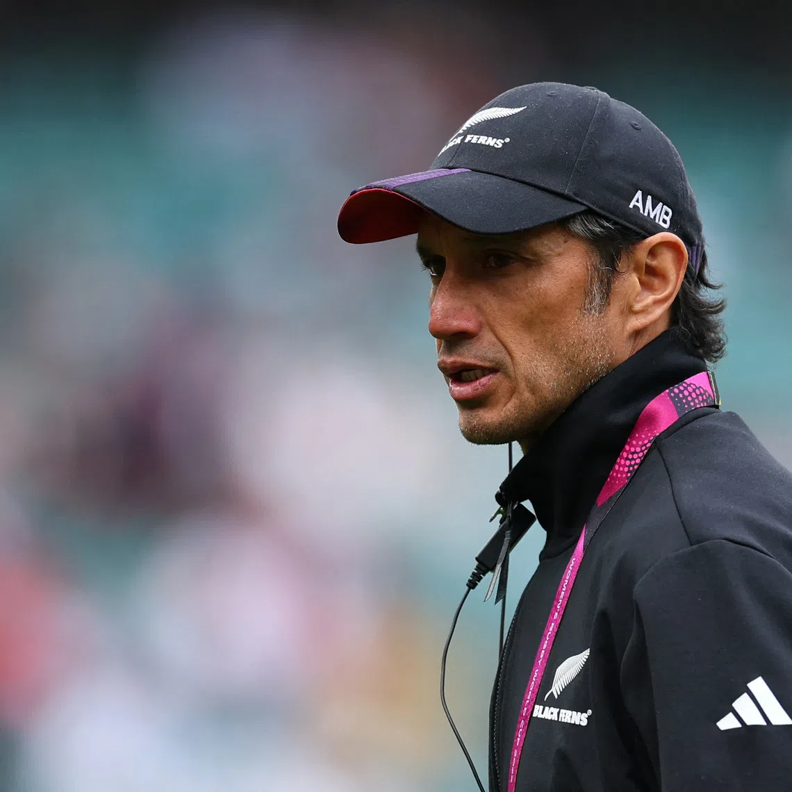 Rugby Union - Women's World Cup 2025 - Bronze Final - New Zealand v France - Allianz Stadium, Twickenham, London, Britain - September 27, 2025 New Zealand head coach Allan Bunting during the warm up before the match Action Images via Reuters/Andrew Boyers