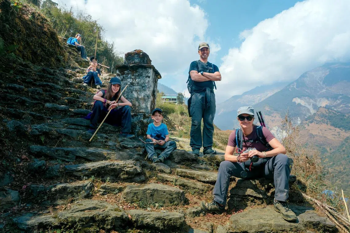 adblink22 - When three of their children are diagnosed with an incurable disease that leads to severe visual impairment, the Pelletier family embark on a journey to see the world’s beauty while they still can in the documentary film Blink.

source/copyright: Disney+
free for publicity use