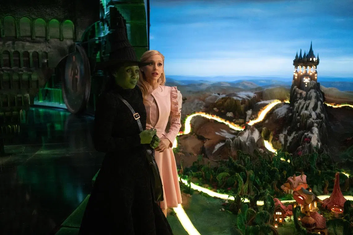 nytwicked20 - Ariana Grande and Cynthia Erivo in Wicked.

source/copyright: UIP
free for publicity use
upload into Life folder