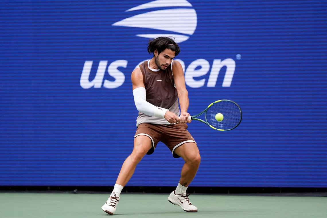 Tennis - U.S. Open - Flushing Meadows, New York, United States - September 4, 2026 Spain's Carlos Alcaraz in action during his third round match against China's Yibing Wu REUTERS/Eduardo Munoz