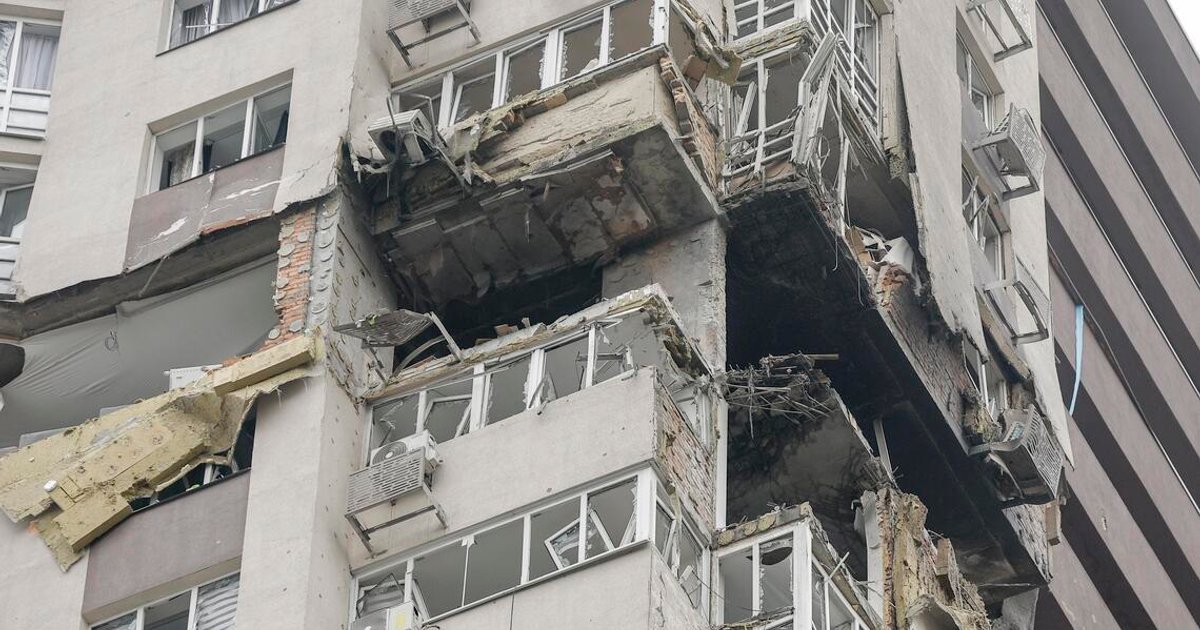 Russian missile attack on Kyiv injures six