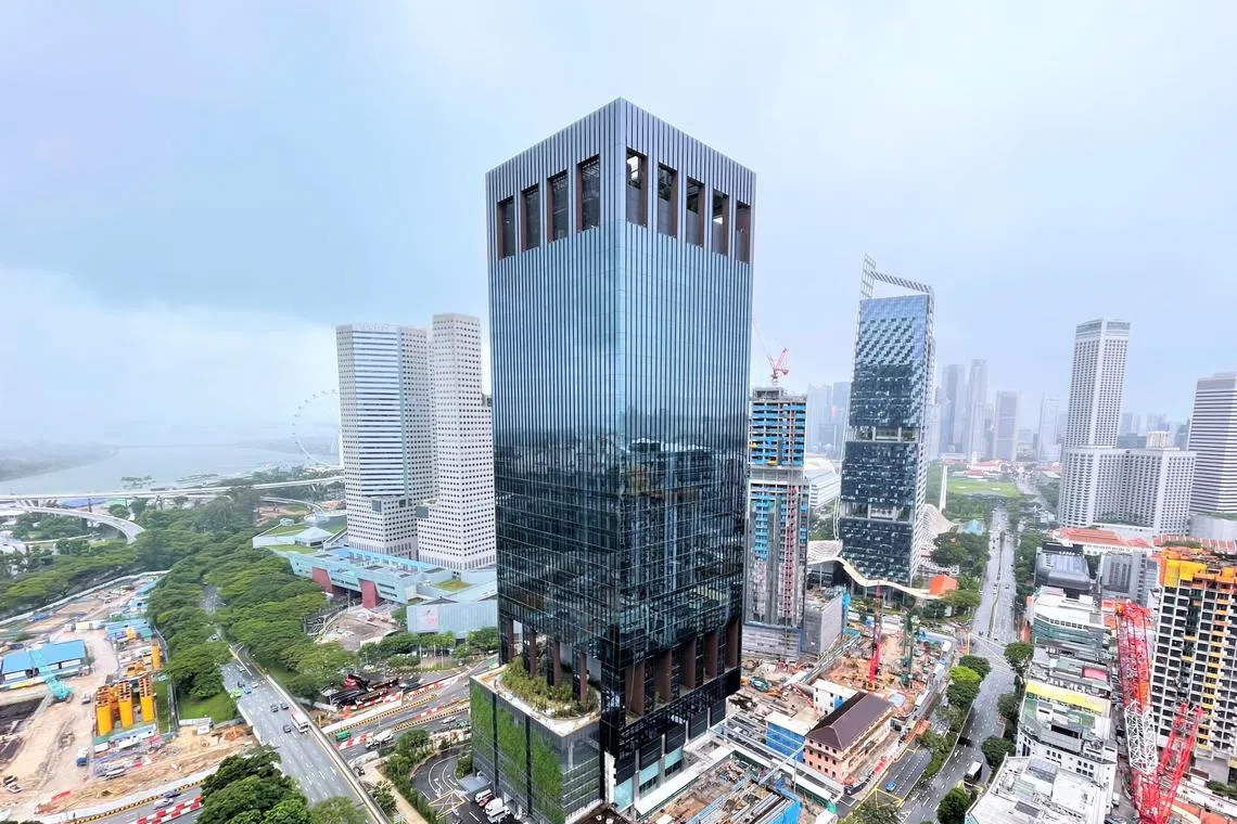 0131 JasonLee / Guoco Midtown Office Tower