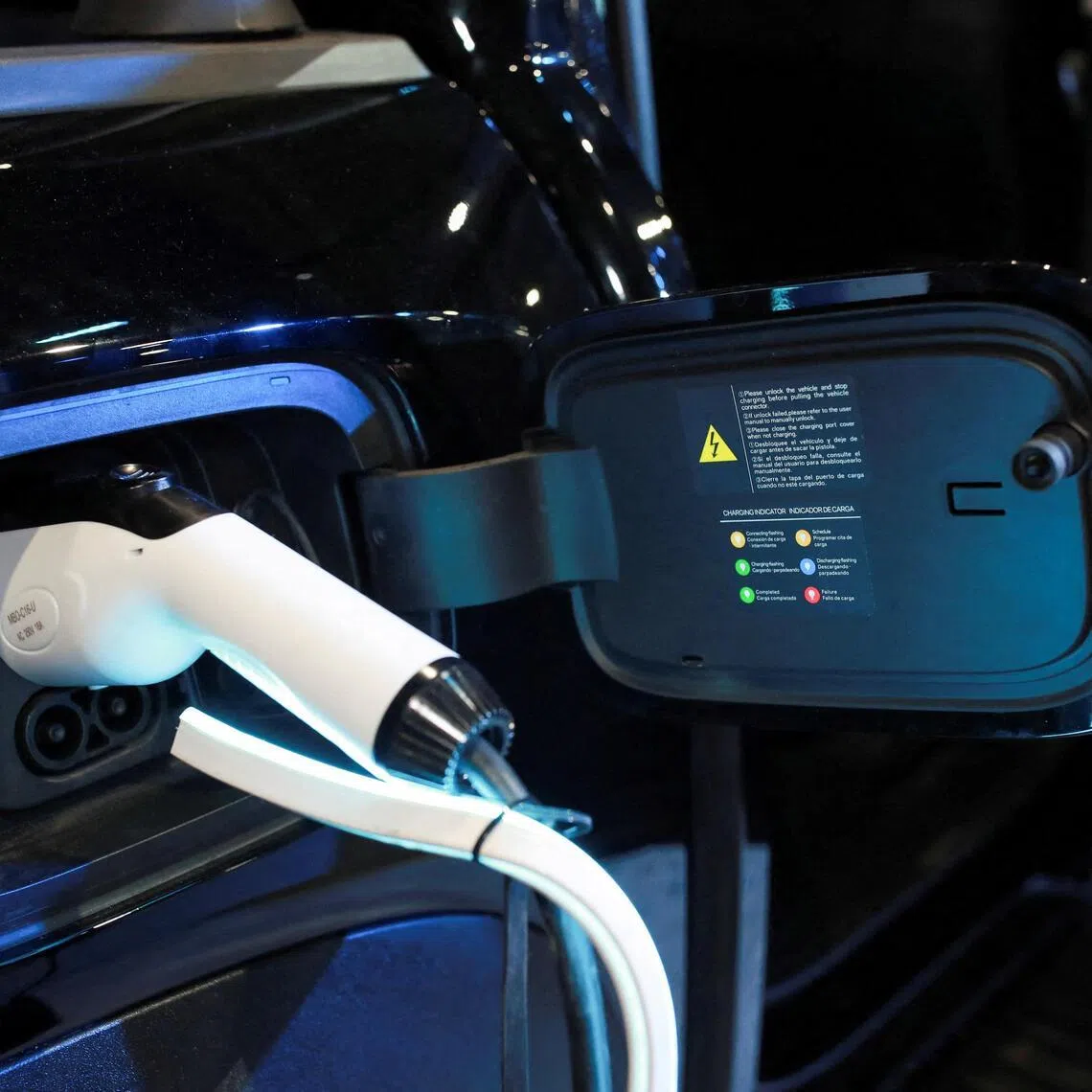Registrations of new battery-electric vehicles and plug-in hybrid electric vehicles rose 6 per cent from a year earlier to 1.6 million in April.