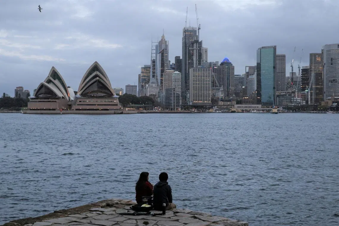 The year-ahead outlook for family finances and economic conditions dipped 2.1 per cent and 0.1 per cent respectively.