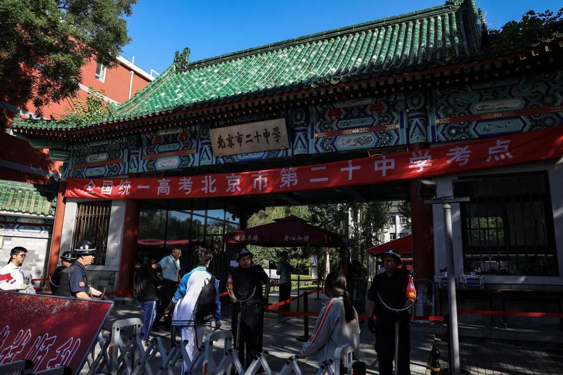 straitstimes.com - No fitness trackers, smart watches: More Chinese universities ban high-tech wearables in exam halls
