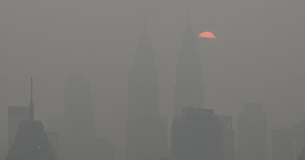 Haze in Malaysia: Schools in Kuala Lumpur to remain open on Oct 19, outdoor activities suspended