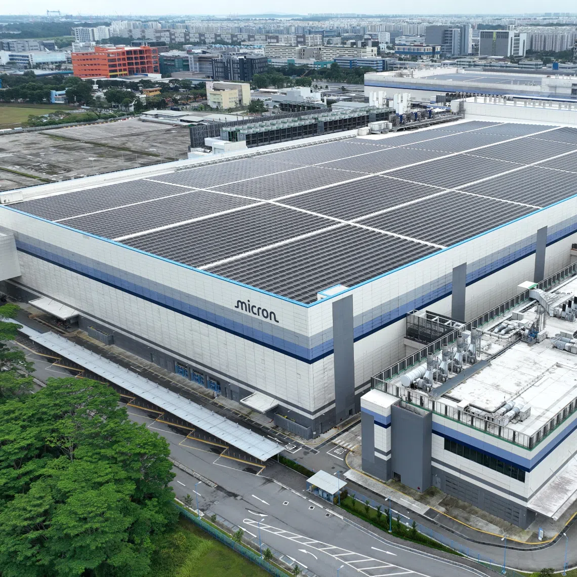 Memory chipmaker Micron Technology retained its crown as Singapore’s best workplace among companies with 1,000 or more staff, in an annual ranking by consulting firm Great Place To Work.