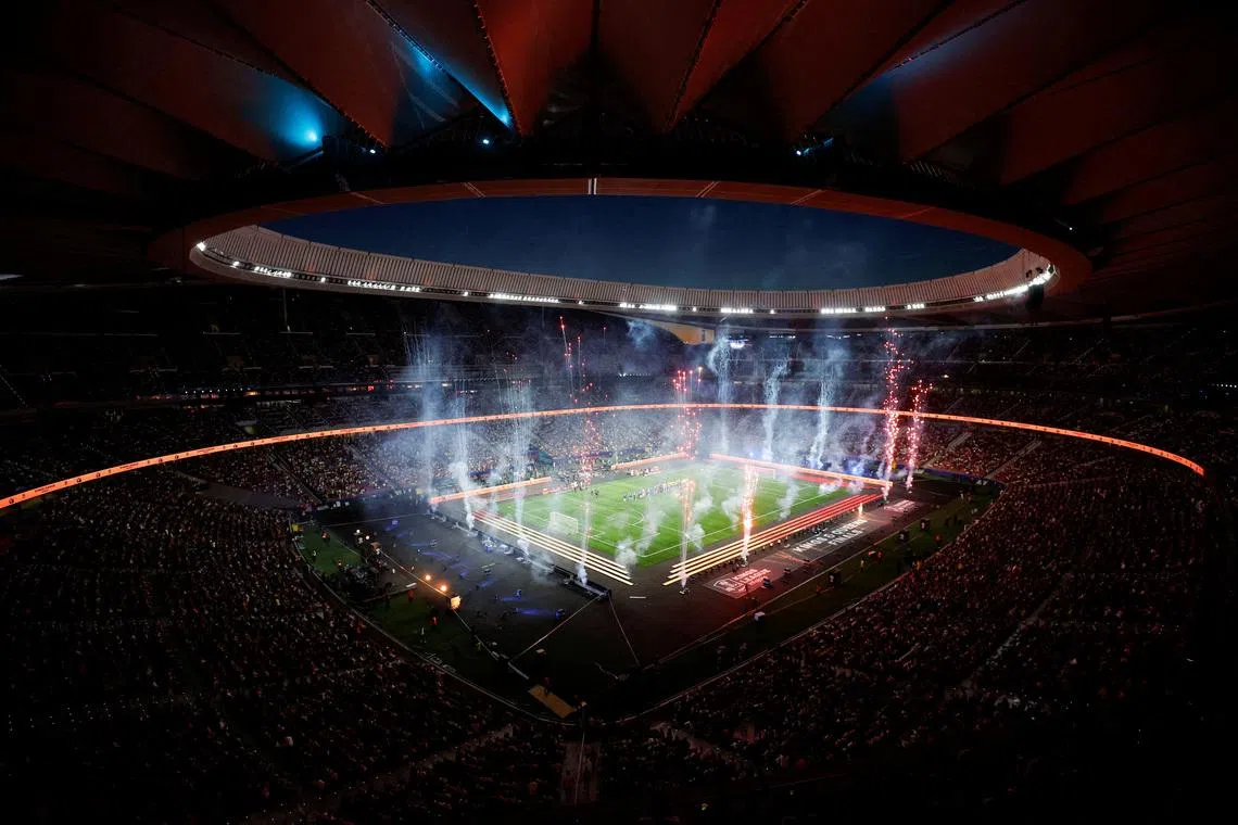 FILE PHOTO: Fireworks are seen at the start of the final of the Spain's Kings League between El Barrio and xBuyer Team at Civitas Metropolitano stadium in Madrid, Spain, July 29, 2023. REUTERS/Juan Medina/File Photo