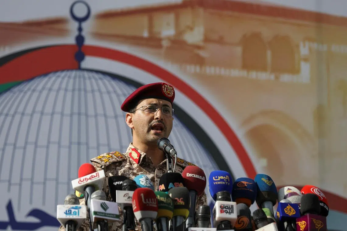 FILE PHOTO: Houthi military spokesman, Yahya Sarea, delivers a statement during a pro-Palestinian rally in Sanaa, Yemen May 3, 2024. REUTERS/Khaled Abdullah/File Photo