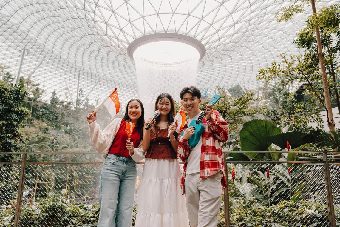  An of local music, set against Jewel’s Forest Valley.