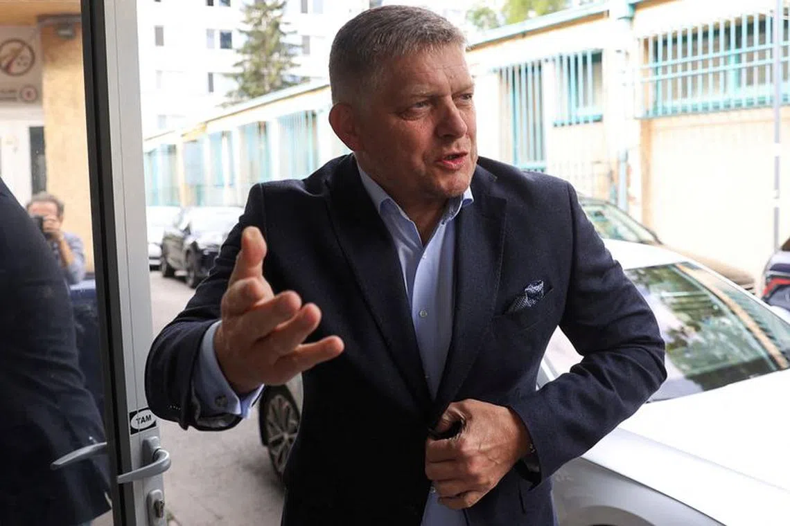 FILE PHOTO: SMER-SSD party leader Robert Fico arrives to the party's headquarters, after the country's early parliamentary elections, in Bratislava, Slovakia, October 1, 2023. REUTERS/Eva Kornikova/File Photo