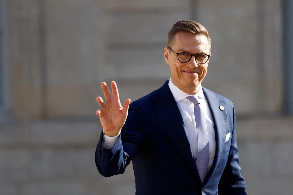 FILE PHOTO: Finnish President Alexander Stubb gestures on the day of a meeting with European leaders and Ukraine's President Volodymyr Zelenskiy on peace and security for Ukraine, at the Elysee Palace in Paris, France, March 27, 2025. REUTERS/Sarah Meyssonnier/File Photo