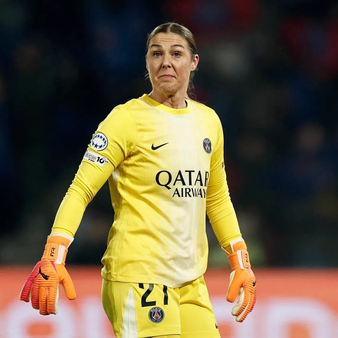 Soccer Football - UEFA Women's Champions League - Paris St Germain v Bayern Munich - Parc des Princes, Paris, France - November 20, 2025 Paris St Germain's Mary Earps reacts REUTERS/Benoit Tessier