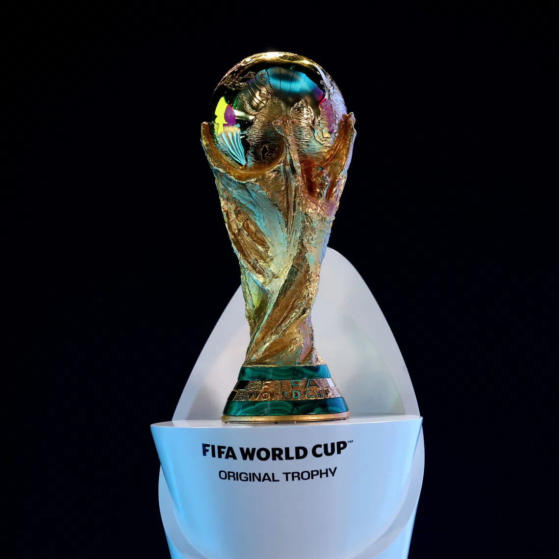 Soccer Football - World Cup Playoff Tournament and European Playoff draws - FIFA Headquarters, Zurich, Switzerland- November 20, 2025 The original FIFA World Cup trophy is kept on display during the draws REUTERS/Denis Balibouse