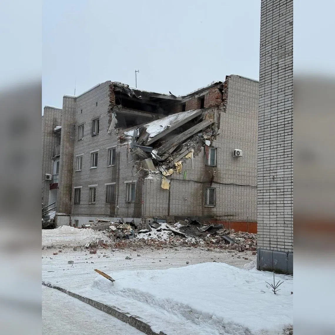 An image circulating online that is said to show the site of the collapse, in Sertolovo, a small village just outside Saint Petersburg.