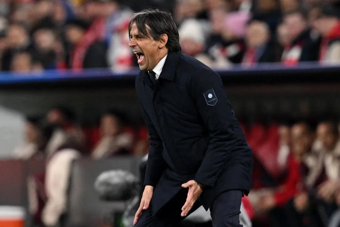 Soccer Football - Champions League - Quarter Final - First Leg - Bayern Munich v Inter Milan - Allianz Arena, Munich, Germany - April 8, 2025 Inter Milan coach Simone Inzaghi reacts REUTERS/Angelika Warmuth