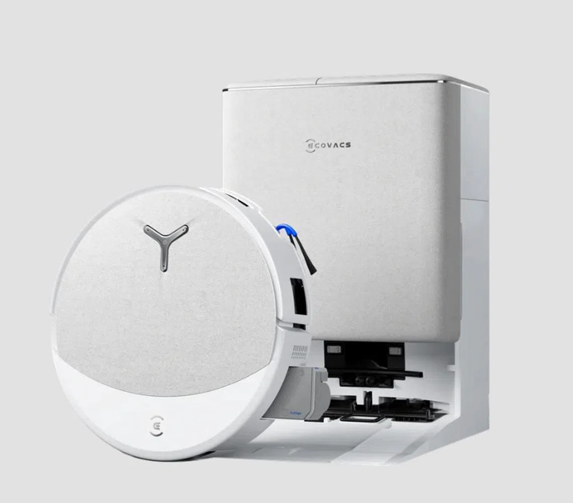 The Ecovacs Deebot T90 Pro Omni.