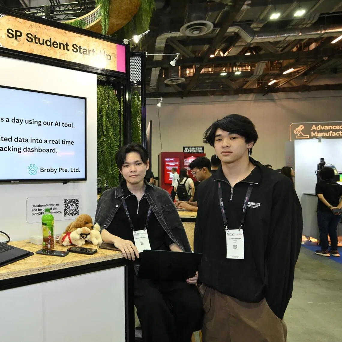 Singapore Polytechnic students Hyuga Kuramochi (left) and Caleb Yap Keane Yang developed Broby Pets, an AI transcribing tool for veterinarians.