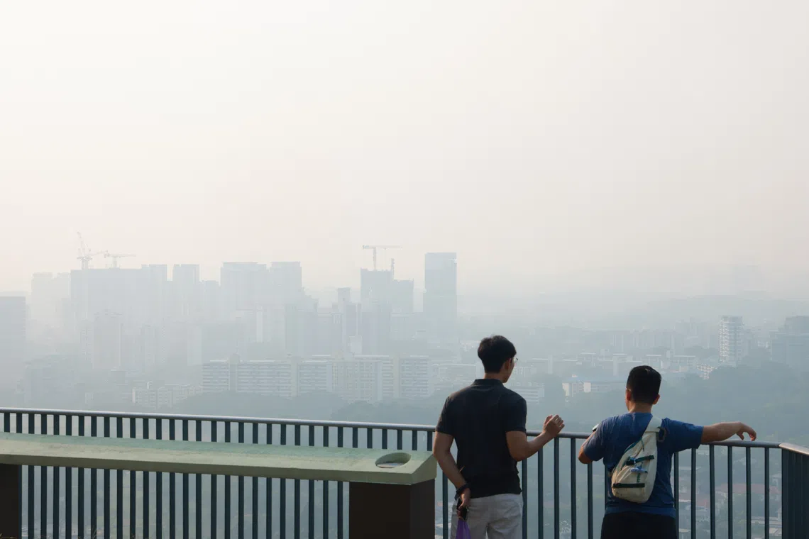 ST20260904_202676400996/ rypsi/ Jason Quah Hazy conditions towards Queensway and Commonwealth seen at around 5.30pm from Skyville @ Dawson on Sep 4, 2026. The 24 hour psi in south region at 5pm is 80. ST PHOTO: JASON QUAH