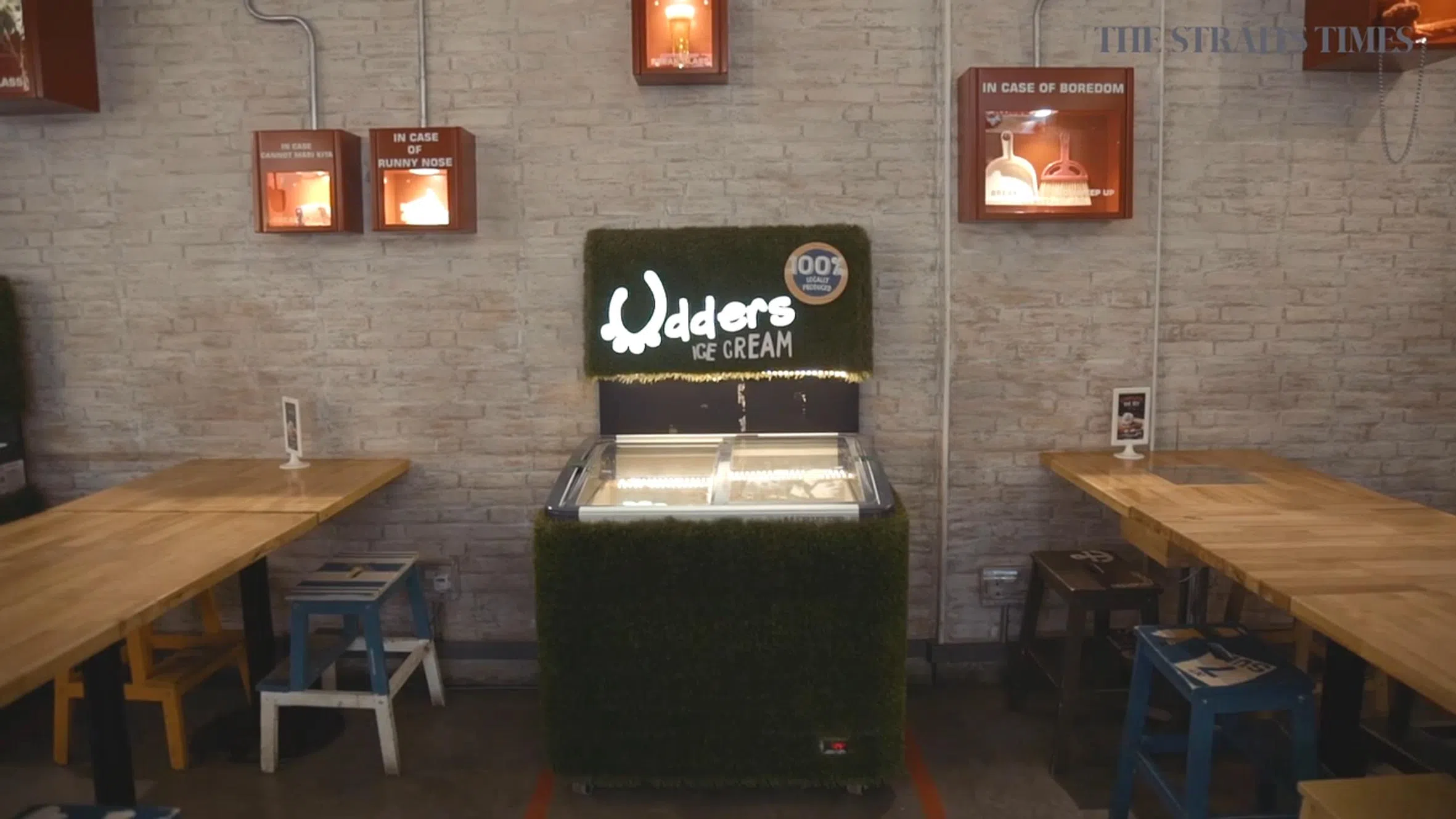 For a small indulgence for the little one, head over to Udders – a popular local dessert parlour offering a variety of handcrafted ice cream flavours.
