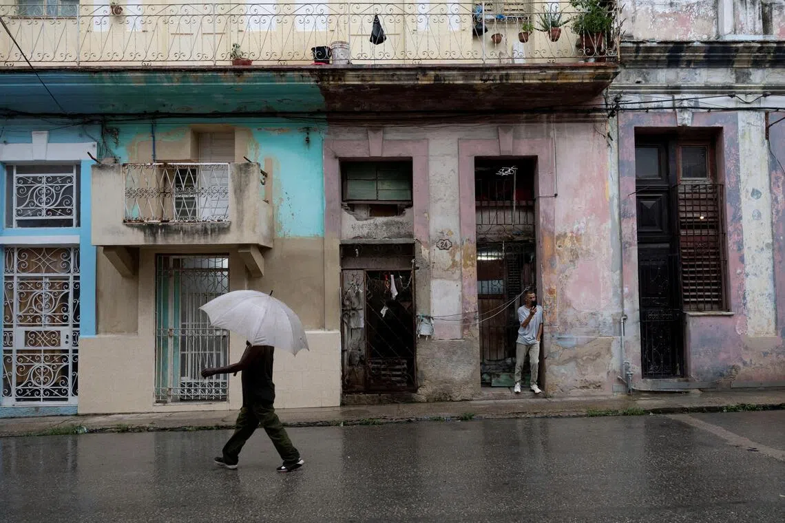 US tightens Cuba travel rules, restricts private sector banking