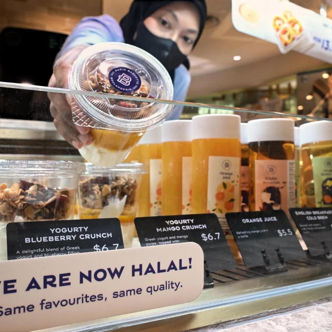 Bakery-cafe chain Paris Baguette announced that its Singapore outlets had obtained halal certified in February. 