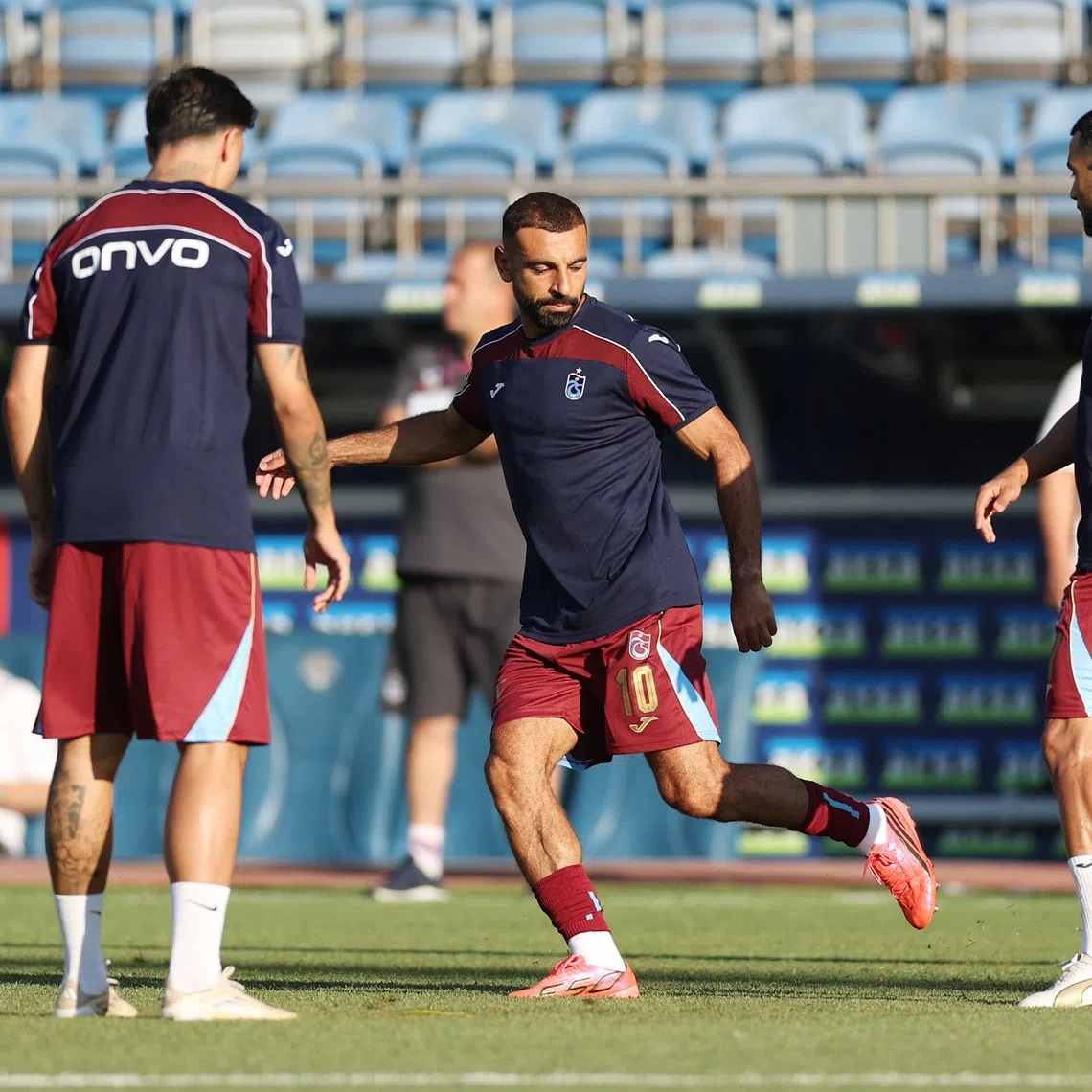 FILE PHOTO: Soccer Football - Super Lig - Kasimpasa v Trabzonspor - Recep Tayyip Erdogan Stadium, Istanbul, Turkey - August 15, 2026 Trabzonspor's Mohamed Salah during the warm up before the match REUTERS/Murad Sezer/File Photo