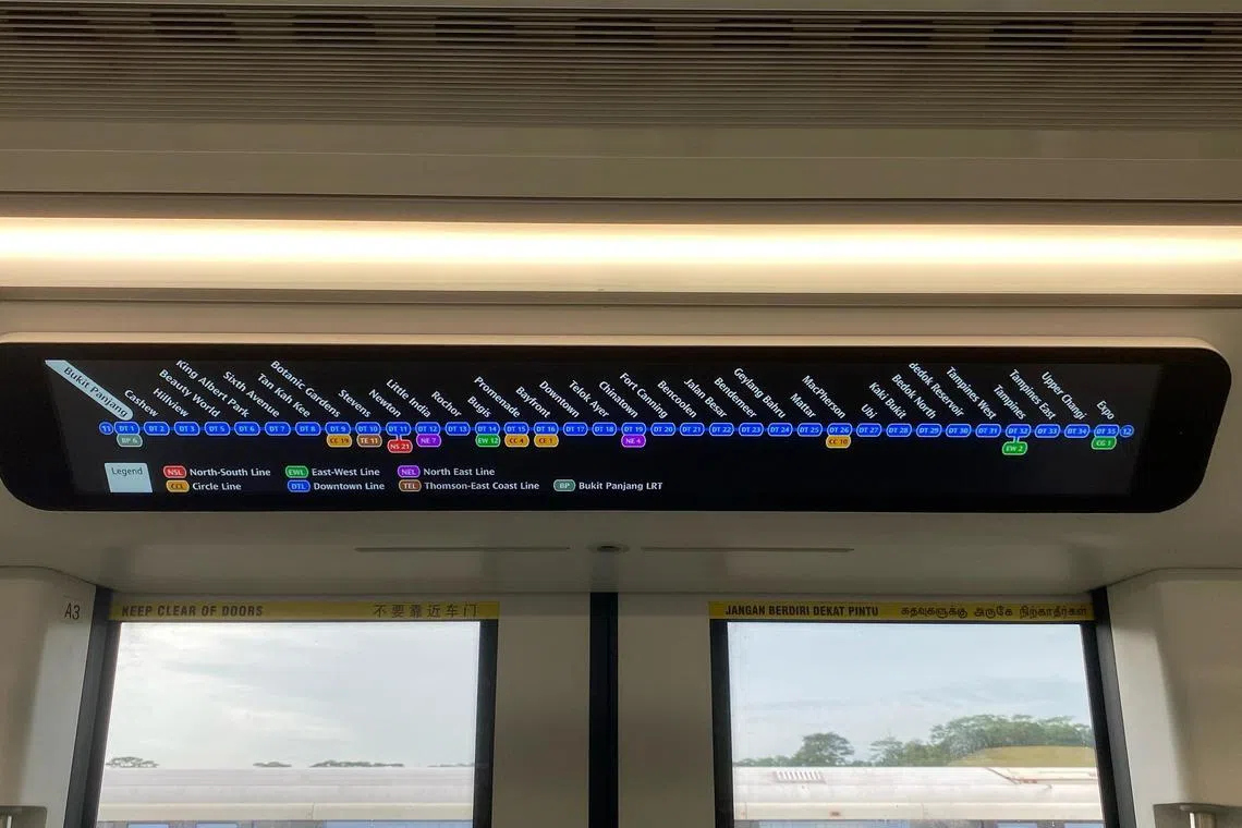 elscreen16 - The new LCD screens on Downtown Line trains also feature the overall route map, for commuters' easy viewing.

Credit: LTA