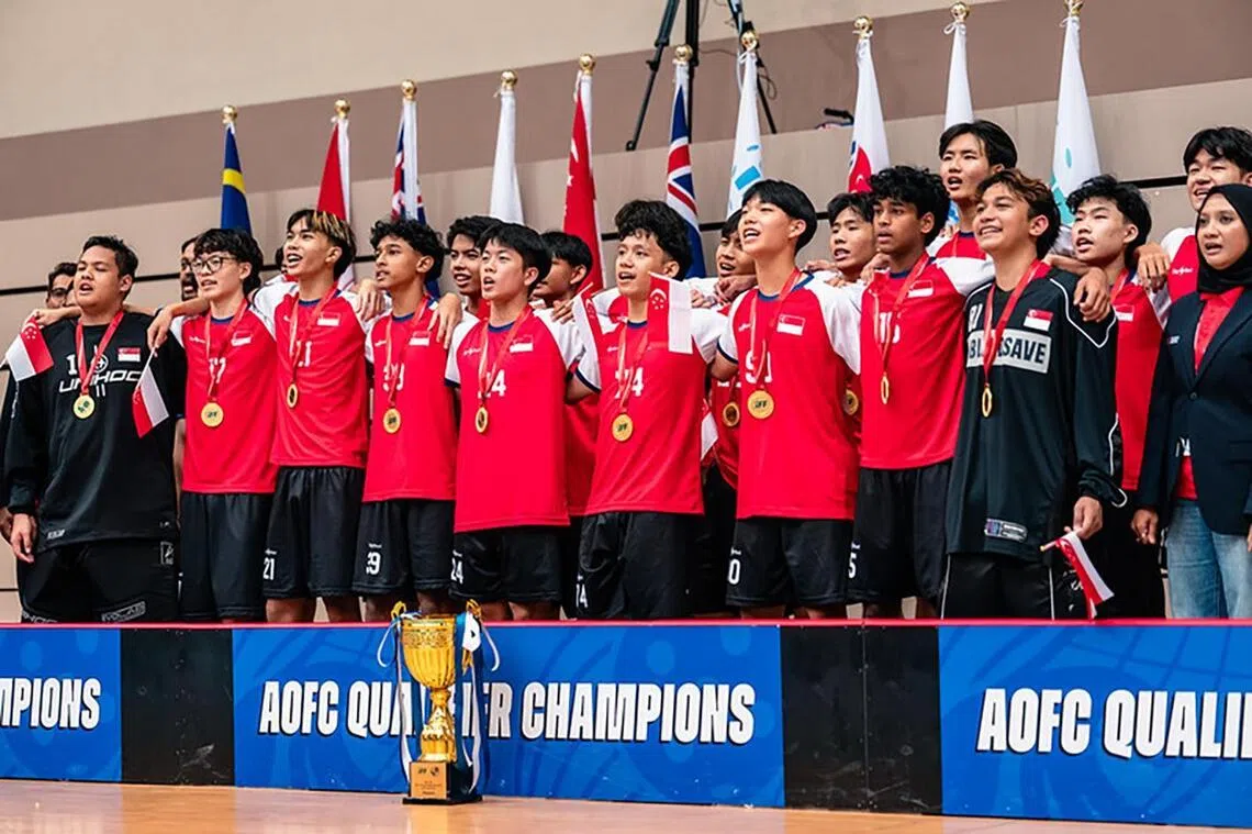The Singapore men’s Under-19 floorball team qualified for the 2027 world championships after winning the AOFC qualifiers.