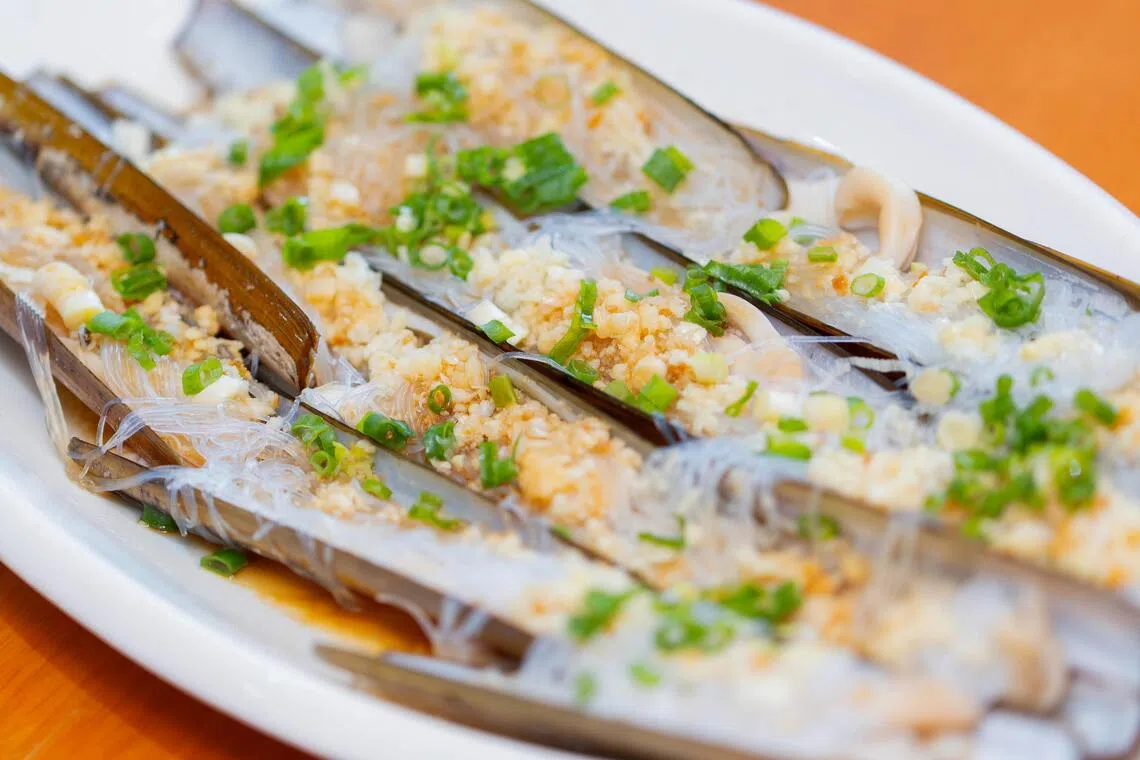 Hong Kong, seafood, bamboo clams