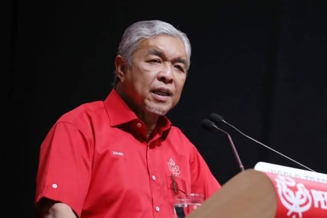 The 10 Barisan Nasional MPs involved in the "St Regis Move" will be monitored, Umno chief Zahid Hamidi said. 