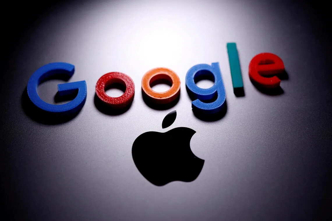 FILE PHOTO: A 3D printed Google logo is placed on the Apple Macbook in this illustration created on April 12, 2020. REUTERS/Dado Ruvic/Illustration/File Photo