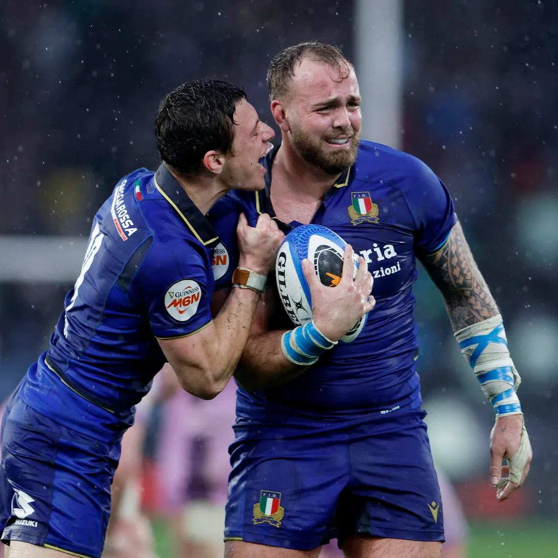 Rugby Union - Six Nations Championship - Italy vs Scotland - Stadio Olimpico, Rome, Italy - February 7, 2026 Italy's Niccolo Cannone and Paolo Garbisi celebrate after the match REUTERS/Remo Casilli