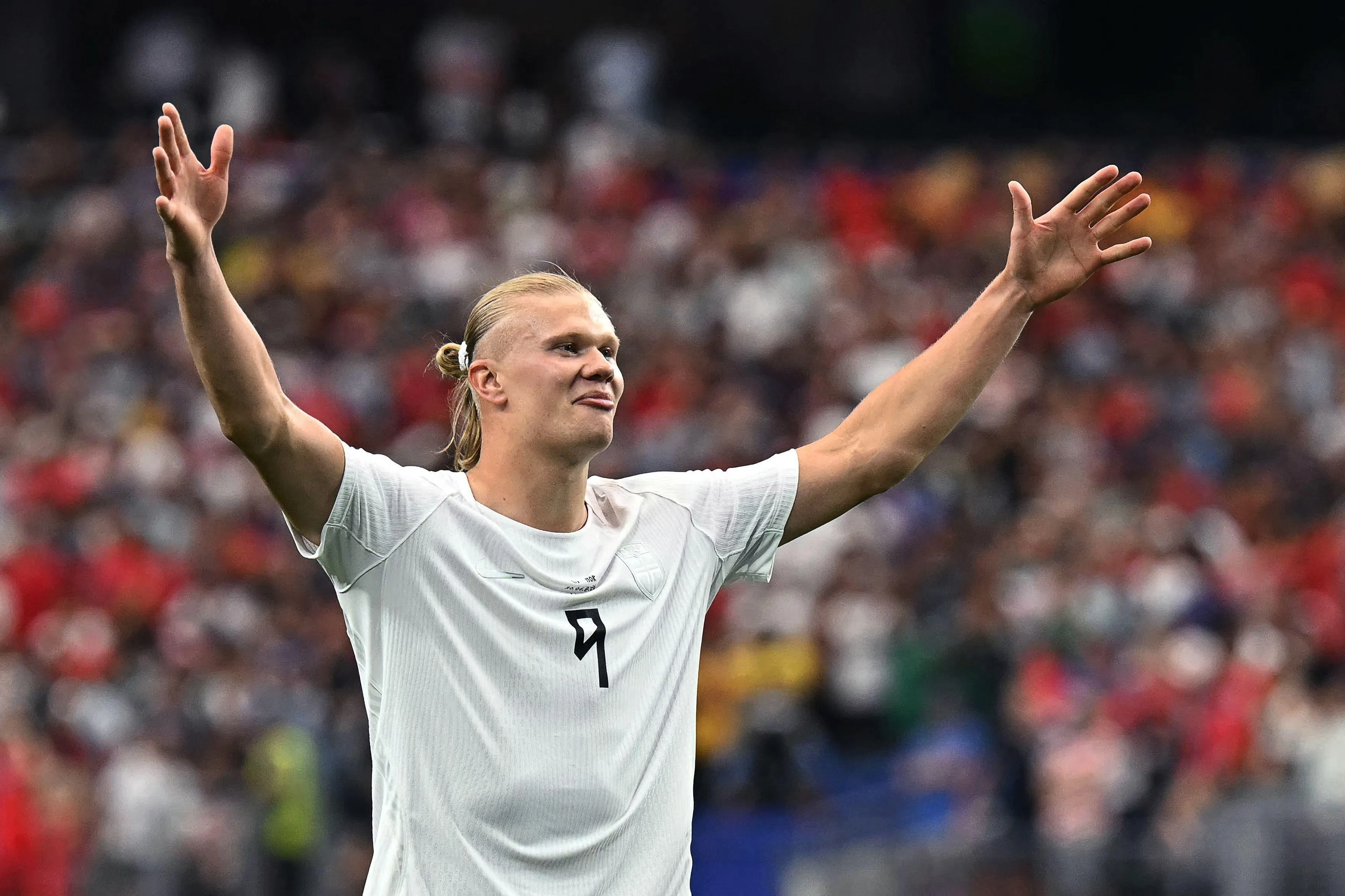 Norway's forward #09 Erling Braut Haaland  celebrates after scoring his team's second goal during the 2026 World Cup round of 32 football match between Ivory Coast and Norway at the Dallas Stadium in Arlington on June 30, 2026.  (Photo by Paul ELLIS / AFP)