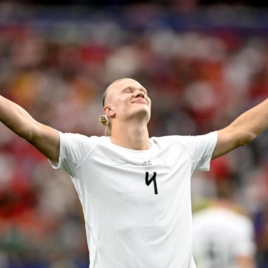 epa13076180 Erling Haaland of Norway celebrates after scoring his team's second goal during the FIFA World Cup 2026 Round of 32 match Ivory Coast against Norway, in Dallas, USA, 30 June 2026.  EPA/ALBERT PENA
