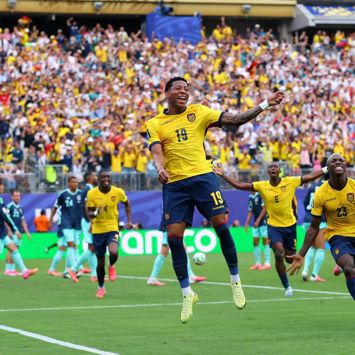 Soccer Football - FIFA World Cup 2026 - Group E - Ecuador v Germany - New York/New Jersey Stadium, East Rutherford, New Jersey, U.S. - June 25, 2026 Ecuador's Gonzalo Plata celebrates scoring their second goal with Moises Caicedo REUTERS/Mike Segar