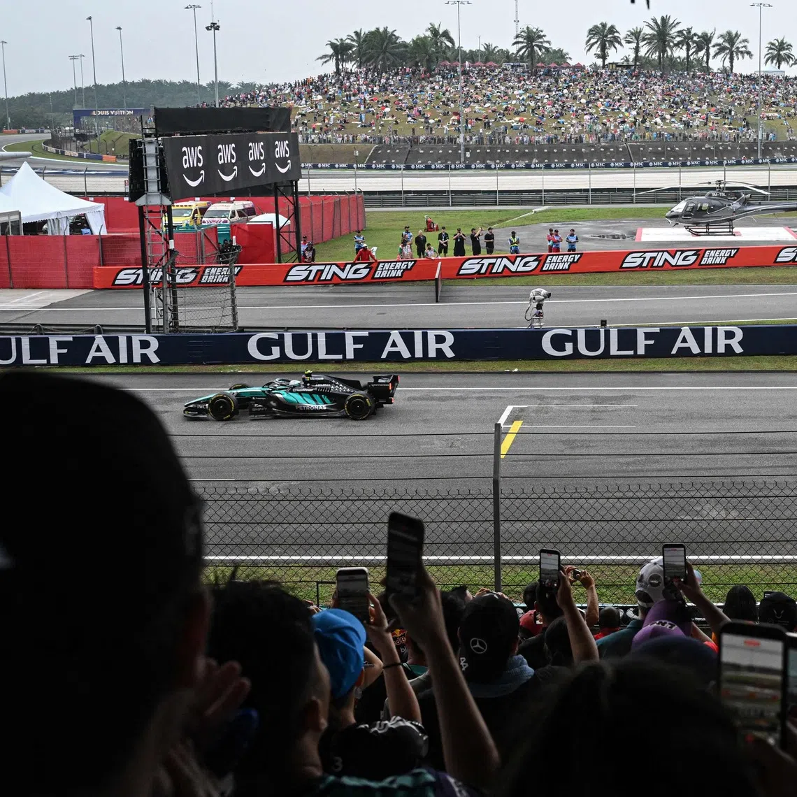 The episode was the latest in a difficult first season for the new era of cars and engines.