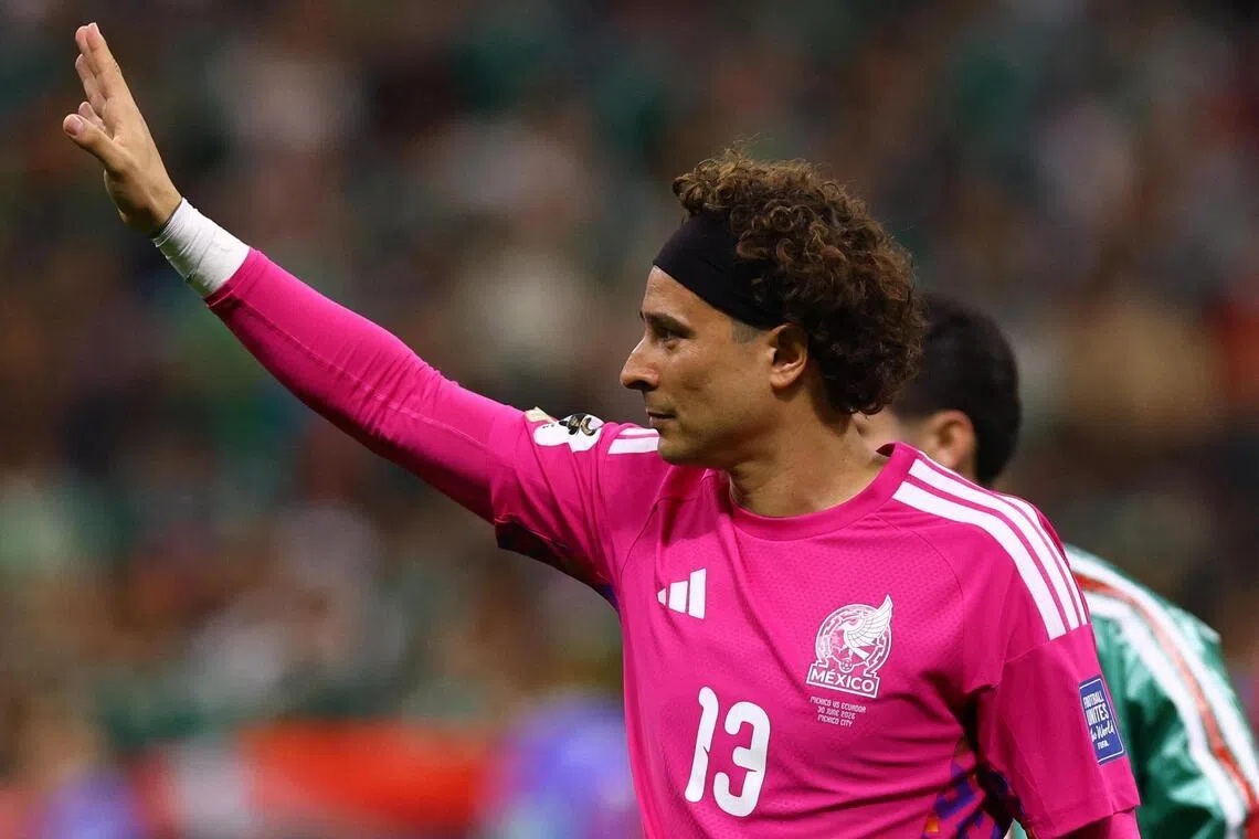 Soccer Football - FIFA World Cup 2026 - Round of 32 - Mexico v Ecuador - Estadio Azteca, Mexico City, Mexico - June 30, 2026
Mexico's Guillermo Ochoa acknowledges fans before the match REUTERS/Raquel Cunha