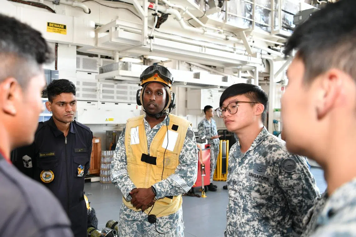 wwnavies21



CREDIT : MINDEF