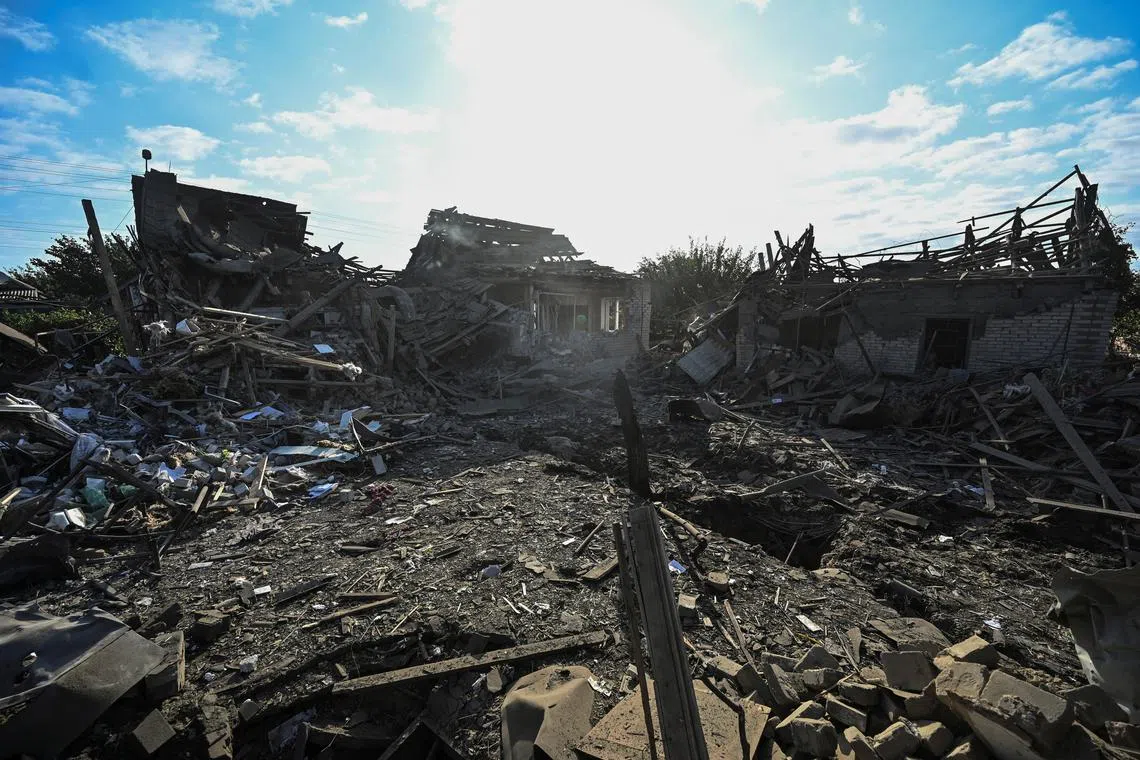 A view shows houses destroyed by a Russian air strike, amid Russia's attack on Ukraine, in Zaporizhzhia, Ukraine October 10, 2024. REUTERS/Stringer/File Photo