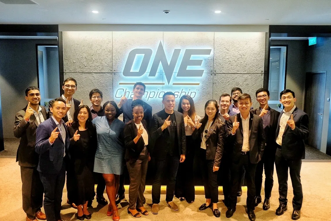 schwarman scholars from tsinghua university at one championship office