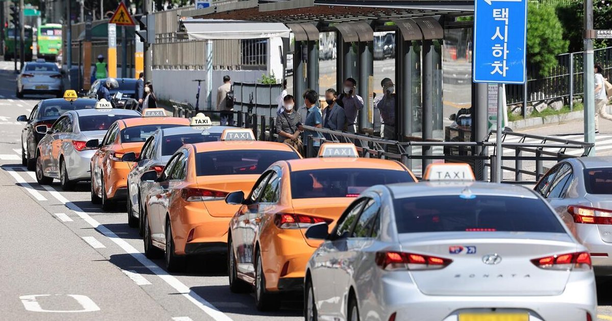 Over 6,000 complaints of overcharging made by foreigners against taxis in Seoul in 5 years