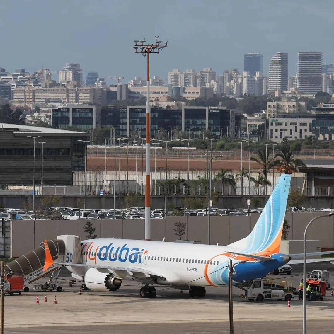 Flydubai confirmed that flight FZ 1073 from Dubai to Tel Aviv experienced an in-flight incident and diverted safely to Tabuk Airport in Saudi Arabia.