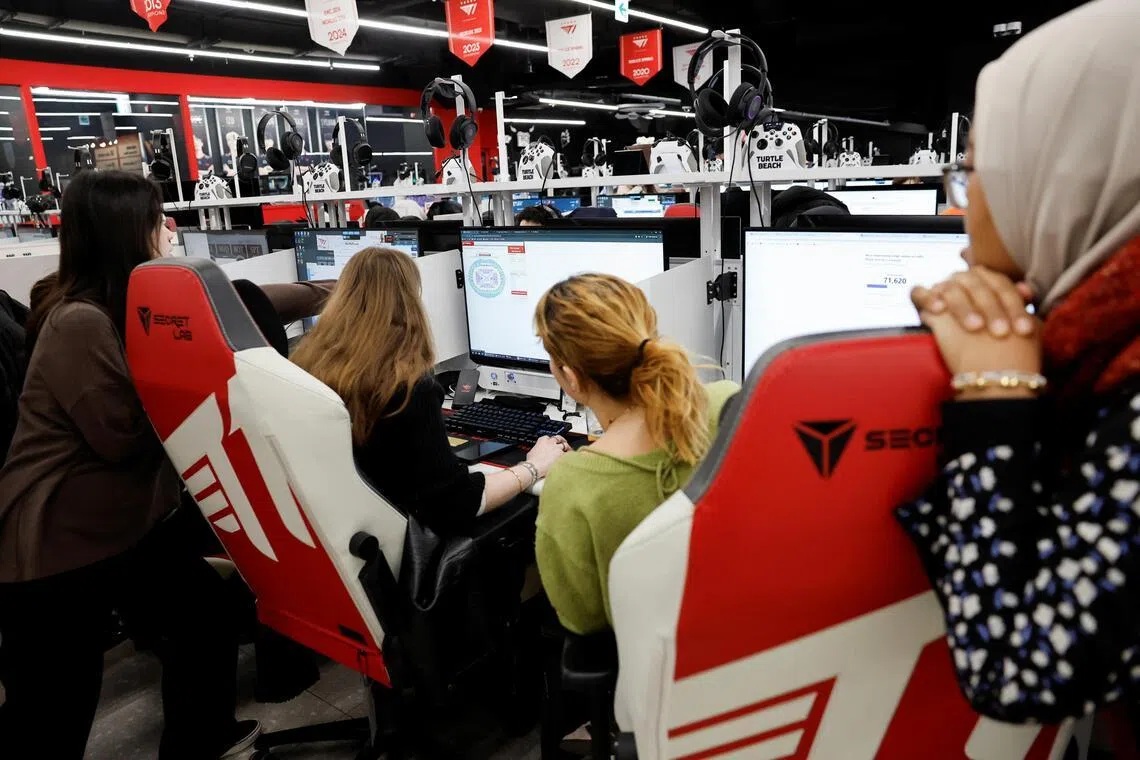 Fans vying for seats at the first three concerts in Goyang Stadium braced for ticket sales to go live.