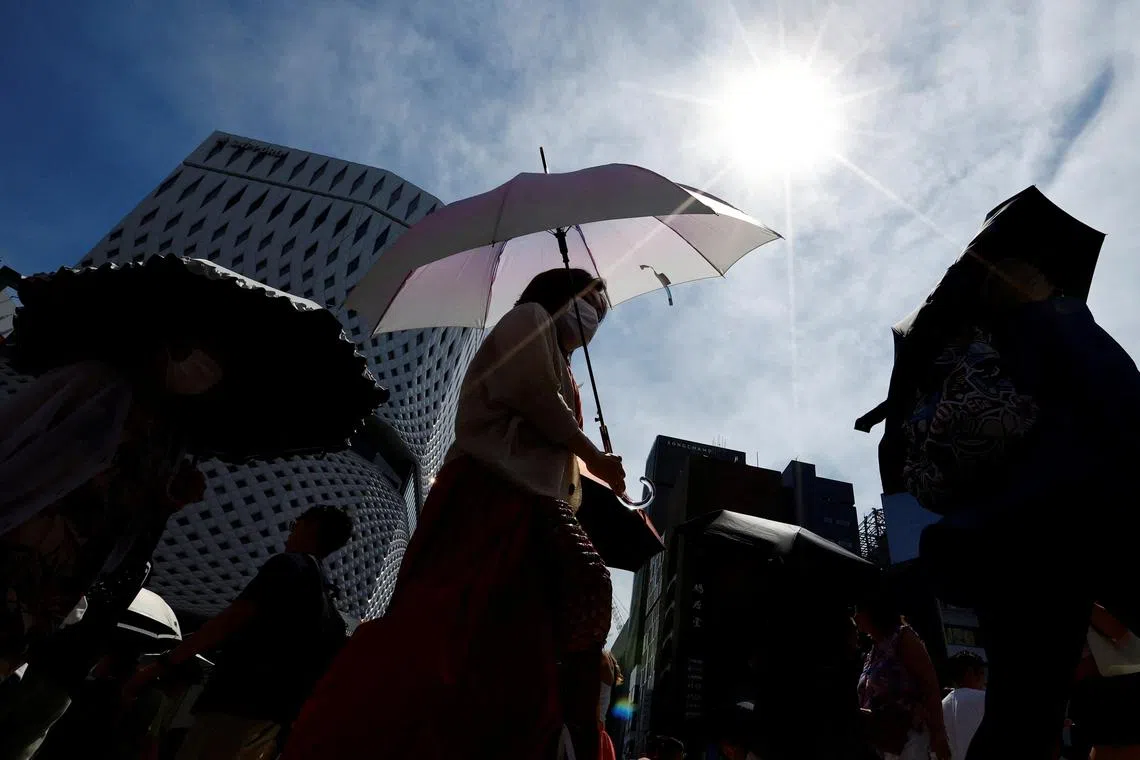 Scorching temperatures were recorded from Kanto to Okinawa on July 20.