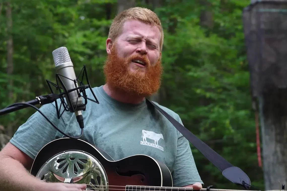 rich22 - Screengrab. US Country singer Oliver Anthony’s Rich Men North Of Richmond has overtaken megastars Taylor Swift, Morgan Wallen and Olivia Rodrigo to the number spot on the Billboard Hot 100 singles chart.


Copyright/ Source: RADIOWV/YOUTUBE