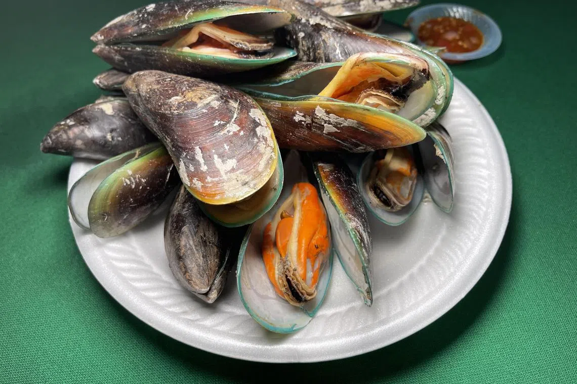 The mussels were found to contain a biotoxin from several species of algae - which has increased due to the recent hot weather. 