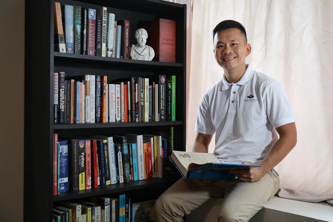 CEO and founder of Writing Samurai and co-founder of Grade Solution Learning Centre Jerry Lee splits his money evenly between investing in stocks and reinvesting in my own business.