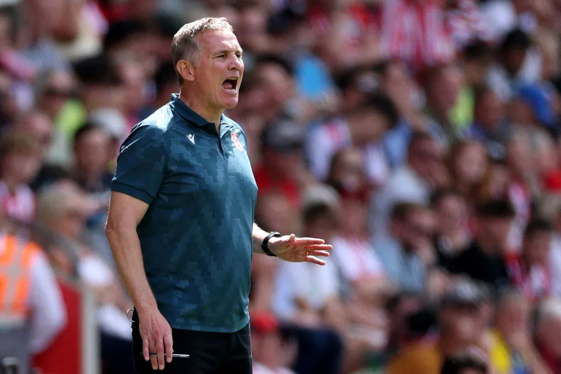 Soccer Football - Championship - Southampton v Wrexham - St Mary's Stadium, Southampton, Britain - August 9, 2025 Wrexham manager Phil Parkinson Action Images/John Sibley
